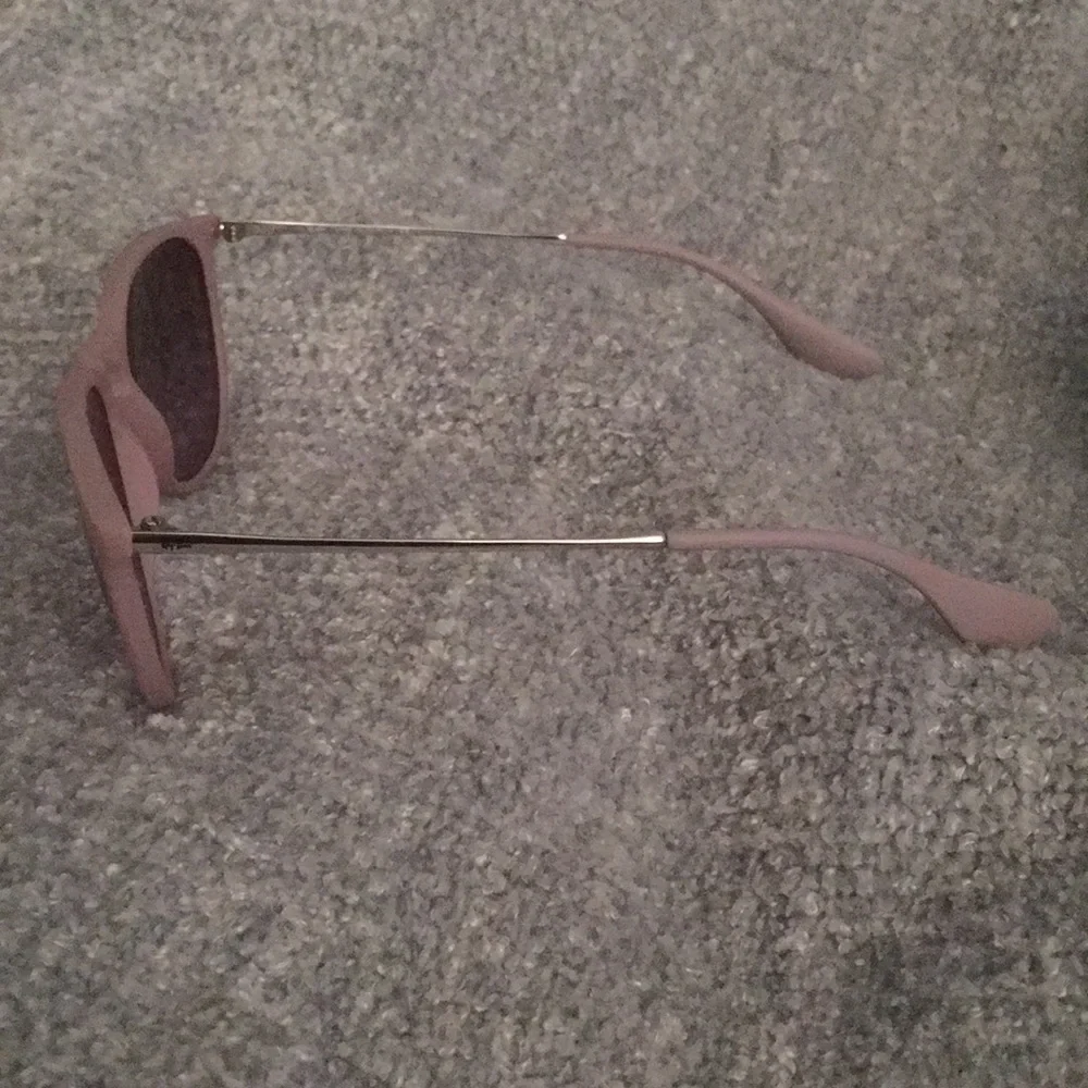 Ray-Ban Matte Pink Frame Sunglasses with Brown Gradient Lenses